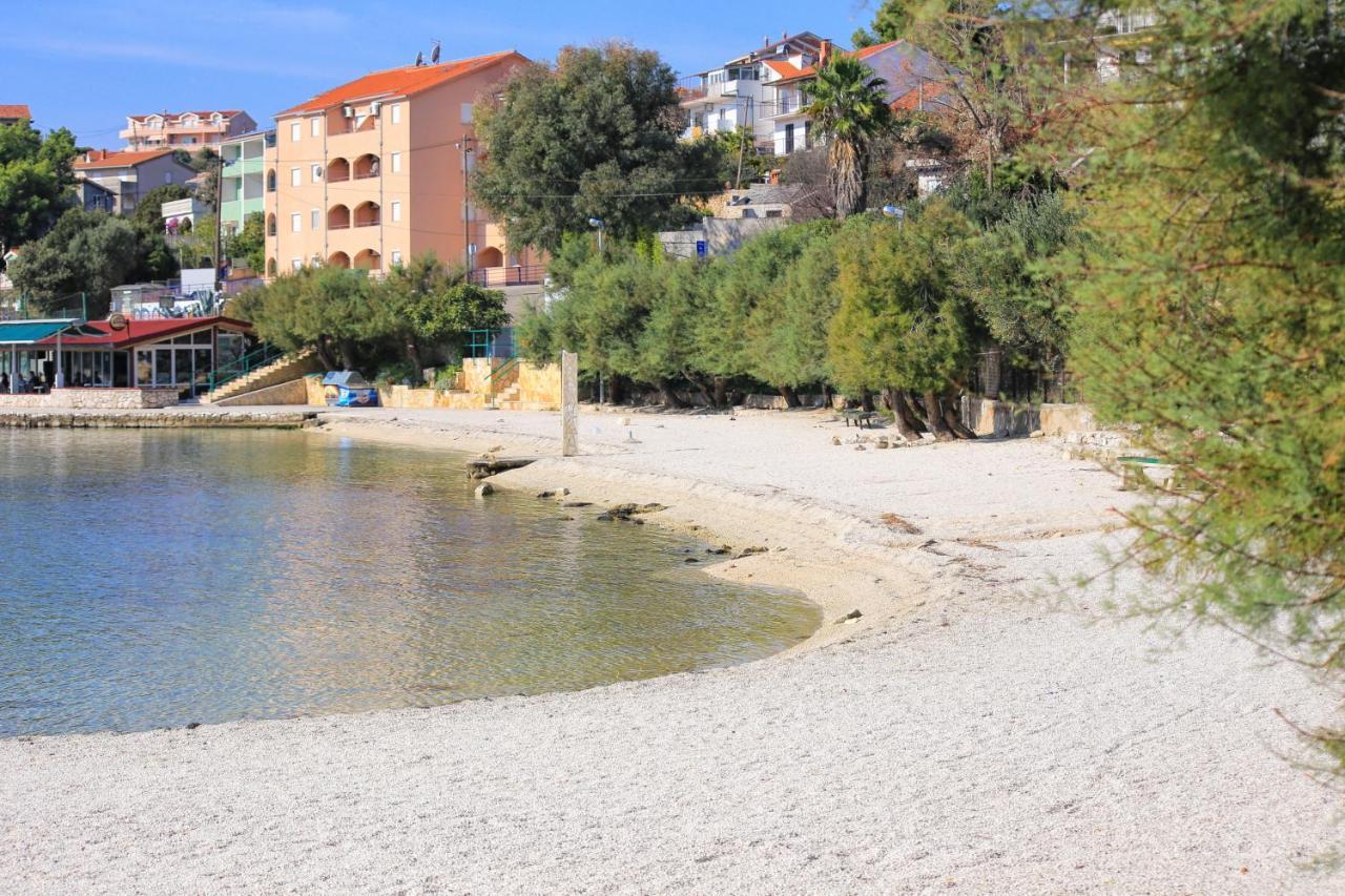 Apartments By The Sea Marina, Trogir - 9037 Ngoại thất bức ảnh