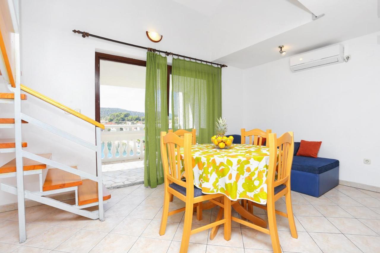 Apartments By The Sea Marina, Trogir - 9037 Ngoại thất bức ảnh