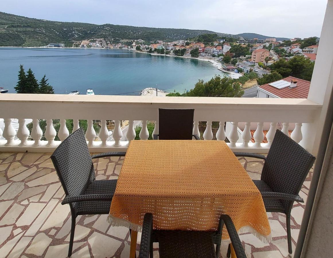 Apartments By The Sea Marina, Trogir - 9037 Ngoại thất bức ảnh