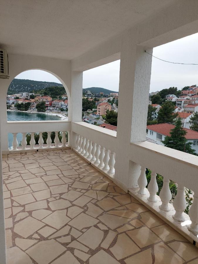 Apartments By The Sea Marina, Trogir - 9037 Ngoại thất bức ảnh