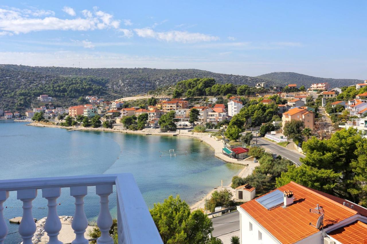 Apartments By The Sea Marina, Trogir - 9037 Ngoại thất bức ảnh